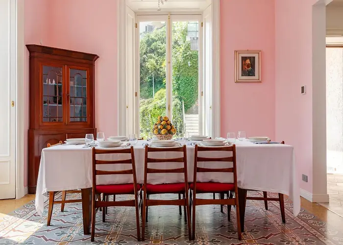 Celeste - View, Daily Housekeeping Villa Argegno