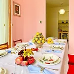 Willa Celeste - View, Daily Housekeeping